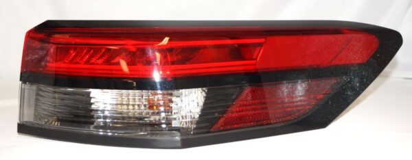 Genuine OEM 26550-6TA0B Nissan Tail Lamp Assembly Right Hand Passenger Side - Image 2