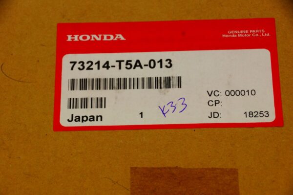 Genuine OEM 73214-T5A-013 Honda Rubber A Windshield Dam 2015-20 Fit - Image 4