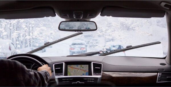 Michelin 26 inch Radius Premium Beam w/ Frameless Curved Design Wiper Blade - Image 3