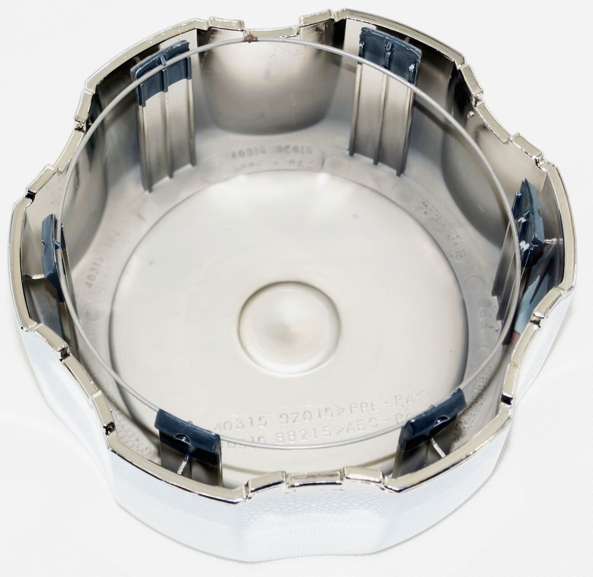 Genuine OEM 40315-8B215 Nissan Rear Disc Wheel Cap - OverStockDirect