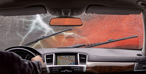 Michelin 16 inch Radius Premium Beam w/ Frameless Curved Design Wiper Blade - Image 3