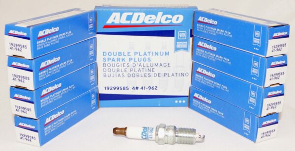 Set of 8 Genuine OEM Spark Plug Platinum ACDelco 41-962 GM 19299585