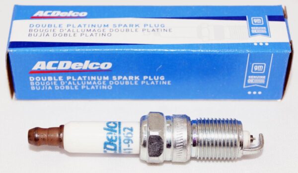 Set of 8 Genuine OEM Spark Plug Platinum ACDelco 41-962 GM 19299585 - Image 2