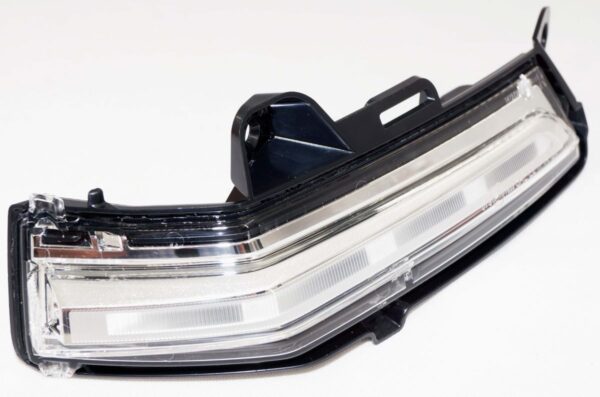 Genuine OEM 84206439 GM Passenger Side Outside Rearview Mirror Turn Signal Lamp - Image 4