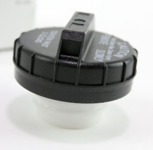 Genuine OEM ACDelco GT195 Fuel Tank Cap GM 22591476 - Image 3