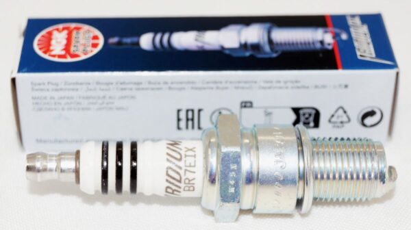 Genuine NGK 6664 Spark Plug Iridium IX BR7EIX