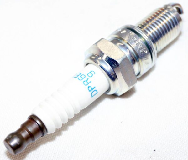 Genuine NGK 3108 DPR6EB-9 Nickel Spark Plug - Image 8