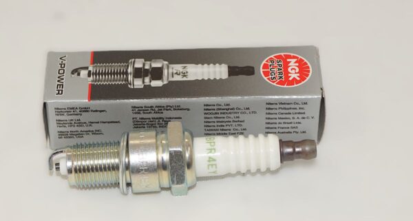 2Genuine NGK 3432 BPR4EY V-Power Spark Plug