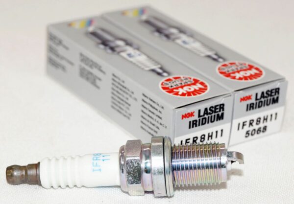 2 Pack Genuine NGK 5068 IFR8H-11 Laser Iridium Spark Plugs Honda