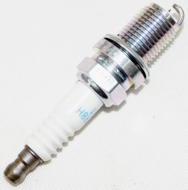 Genuine NGK 5068 IFR8H-11 Laser Iridium Spark Plug Honda - Image 4