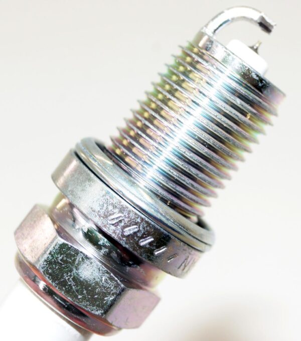 Genuine NGK 5068 IFR8H-11 Laser Iridium Spark Plug Honda - Image 9