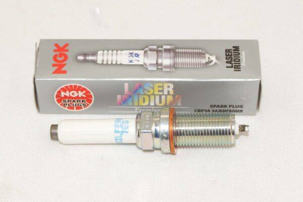 4 Pack Genuine NGK 91006 Laser Iridium Spark Plug SILFER8C7ES - Image 2