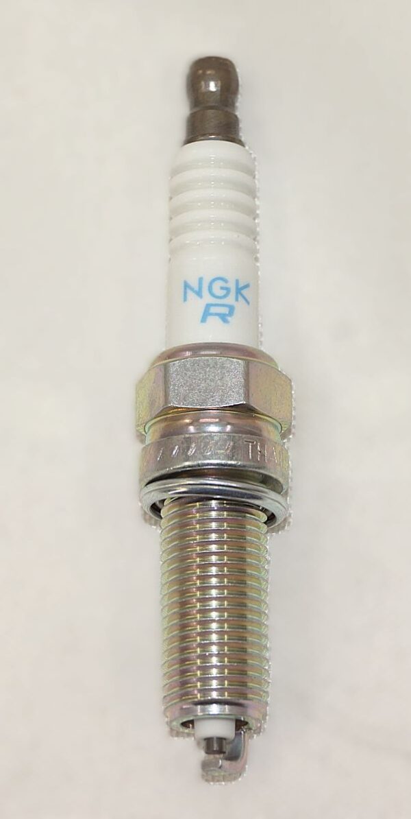 Set of 10 NGK 92650 LKR6E Nickel Spark Plugs - Image 3