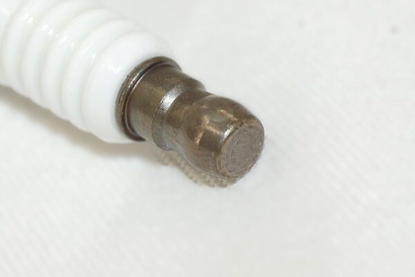 Genuine NGK 92650 LKR6E Nickel Spark Plug - Image 3