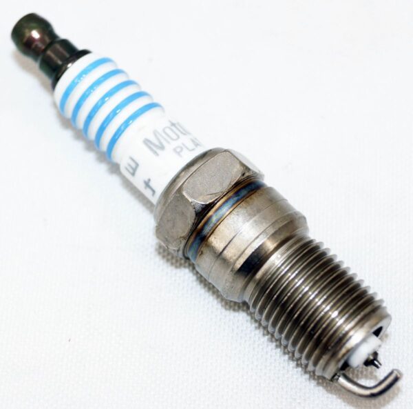 Genuine OEM SP432X Platinum Spark Plug Ford AGSF32FMX SP432 - Image 6