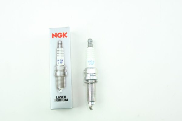 Set of 6 NGK 95710 Laser Iridium Spark Plugs DILZKR7B11GS fits Honda Acura - Image 3