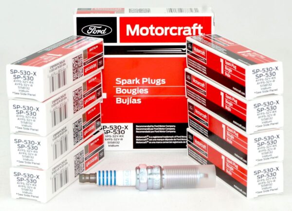 Set of 8 Genuine Motorcraft SP530 Iridium Spark Plugs Ford AYFS32YR Escape MKZ