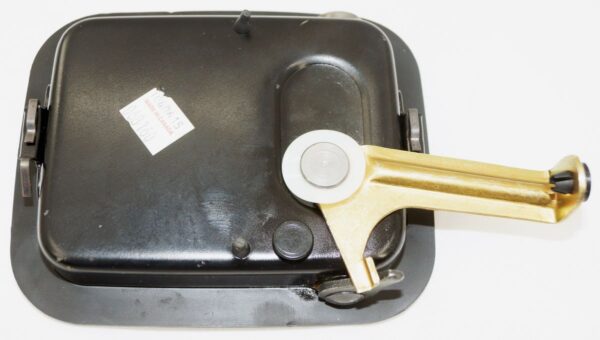 F4HZ8022404A Right Hand RH Door Handle Passenger Side - Image 3