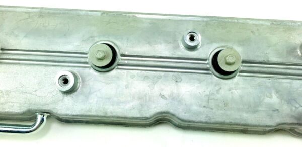 Genuine OEM 12582224 GM Engine Valve Cover - Image 4