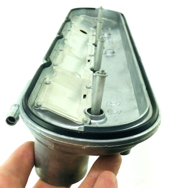Genuine OEM 12582224 GM Engine Valve Cover - Image 6