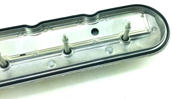 Genuine OEM 12582224 GM Engine Valve Cover - Image 9