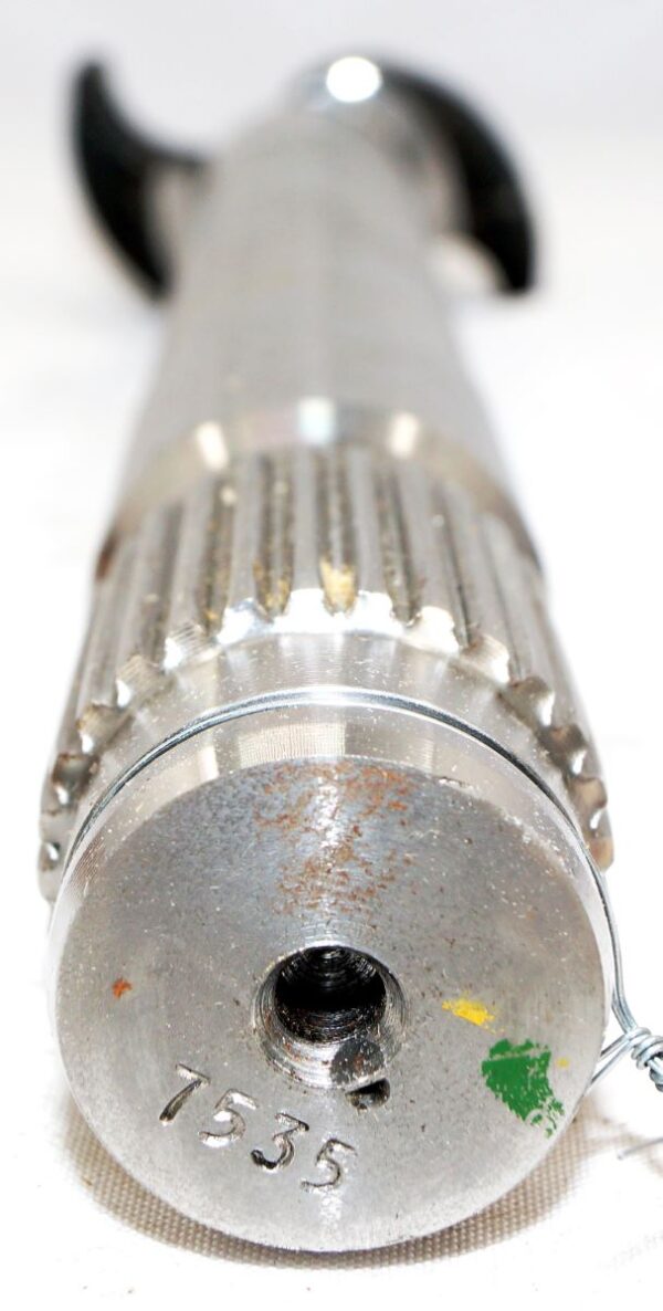 Meritor 2210U7535 Camshaft - Image 5