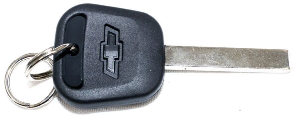Genuine OEM 23326748 GM Ignition Transponder Key Blank 13523903 Colorado 15-21 - Image 4