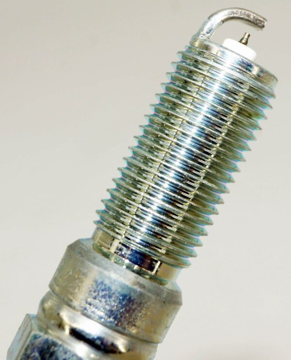 Genuine OEM ACDelco Pro 41-130 Spark Plug Iridium GM 12646780 - Image 4