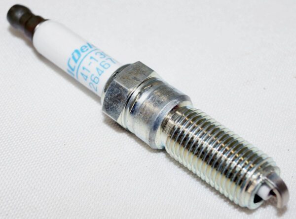 Genuine OEM ACDelco Pro 41-130 Spark Plug Iridium GM 12646780 - Image 6