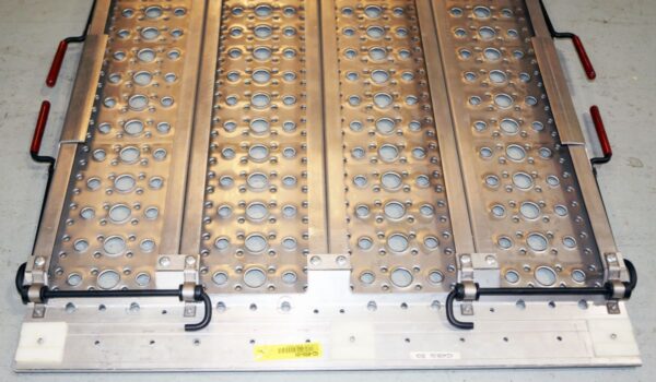 Freightliner A22-46098-004 Deck Plate - Image 7