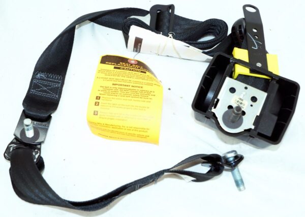 A22-65158-000 Seat Belt Black for Freightliner - Image 4
