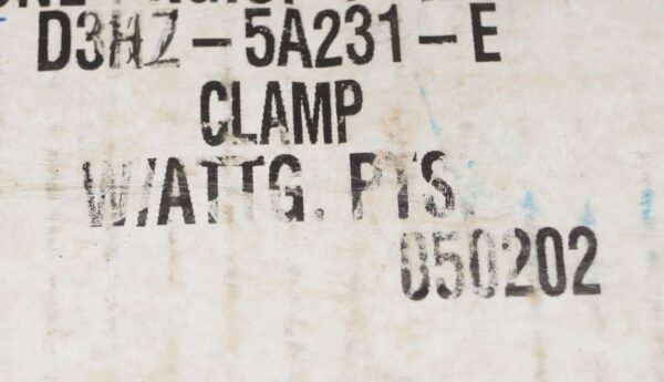 D3HZ5A231E Ford Heavy Truck 1 U Clamp with Spacer and Nuts - Image 5