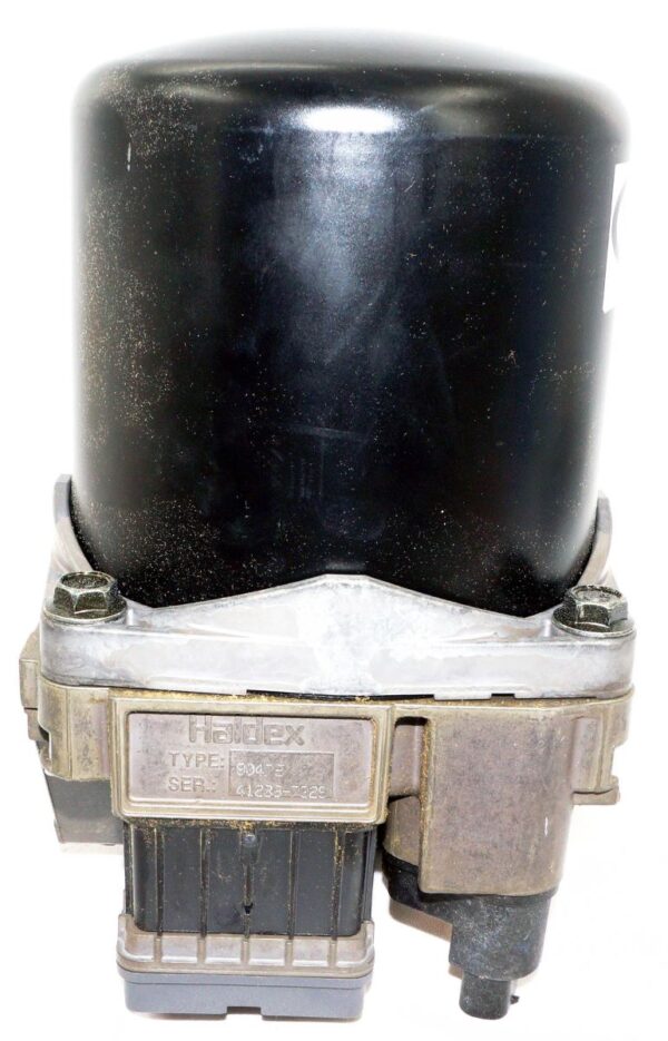 Haldex DA35215 Air Brake Dryer Valve with Heater - Image 7