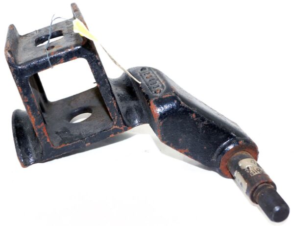 Ford Motorcraft F1HZ18113A Front Bracket Assembly for Freightliner - Image 5