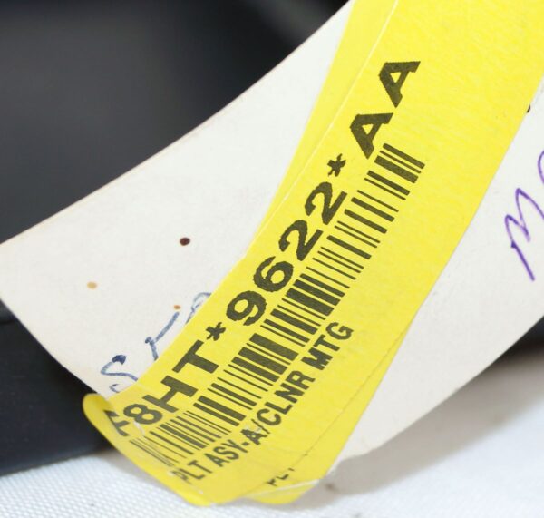 F8HT9622AA Plate Asm A/Clnr Mtg for Freightliner - Image 3