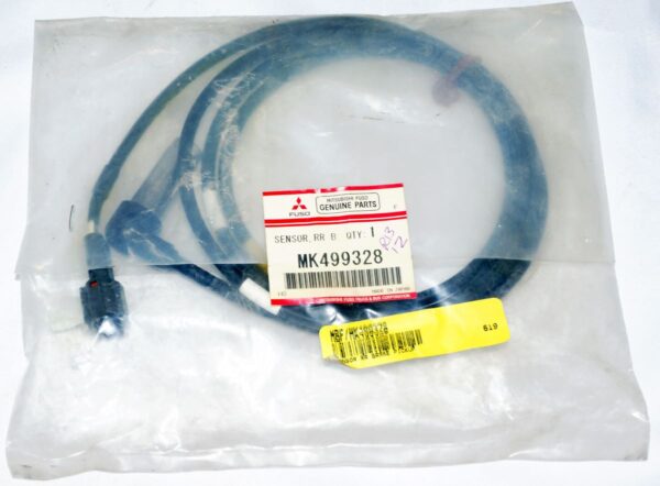 Mitsubishi ABS Rear Brake Pickup Sensor FUSO MK499328 - Image 6