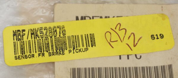 MK528076 MBF Sensor Front Brake Pickup - Image 6