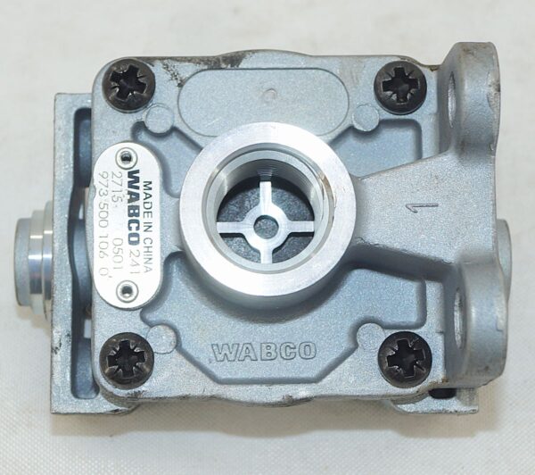 R950060 Air Brake Quick Release Valve 12V for Freightliner - Image 4