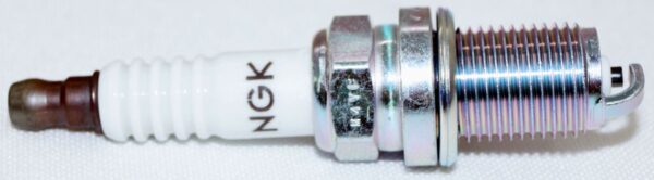 100 Pack Genuine NGK BKR5E Spark Plugs CS6 Shop Pack replaces Champion RC12YC - Image 5