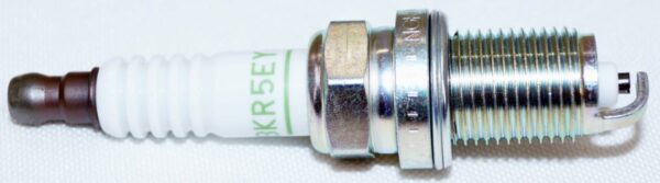 Set of 6 NGK 2087 BKR5EYA V-Power Spark Plugs - Image 3