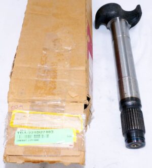 2210U7483 Camshaft Left Hand
