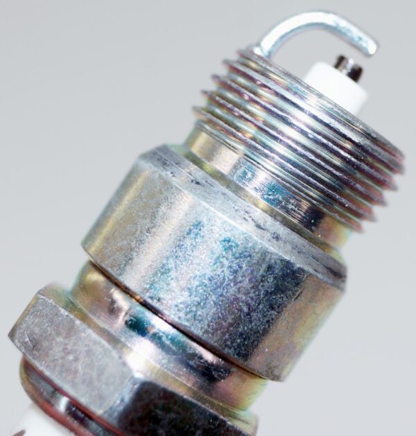 Genuine NGK 2438 WR5 V-Power Spark Plug - Image 5