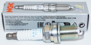 Genuine NGK 2647 PFR5G-11 Laser Platinum Spark Plug
