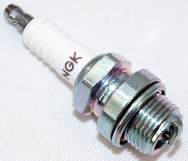 Set of 2 Genuine NGK 2910 AB-6 Nickel Spark Plugs - Image 7