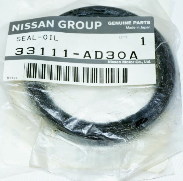 Genuine OEM 33111-AD30A Nissan Transfer Case Input Shaft Seal