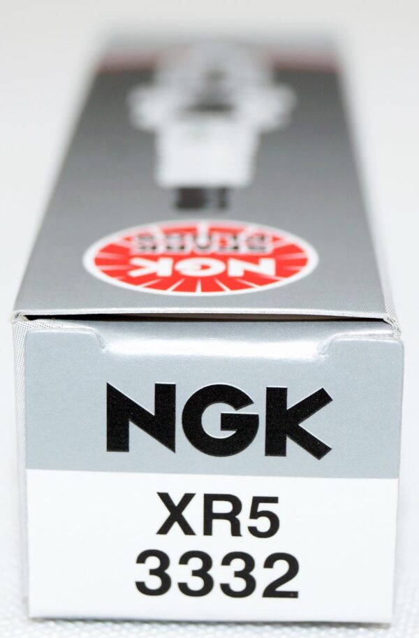 Set of 2 Genuine NGK 3332 XR5 V-Power Spark Plugs - Image 9