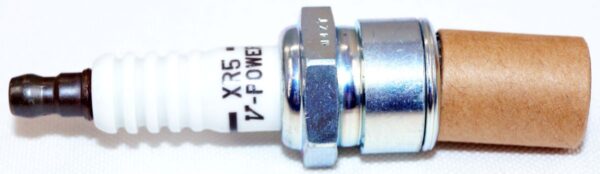Set of 8 Genuine NGK 3332 XR5 V-Power Spark Plugs - Image 4