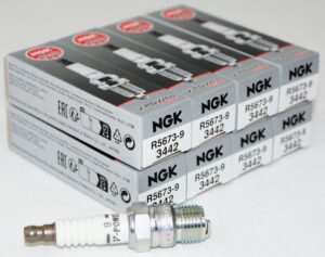 Set of 8 Genuine NGK 3442 R5673-9 Racing Plugs