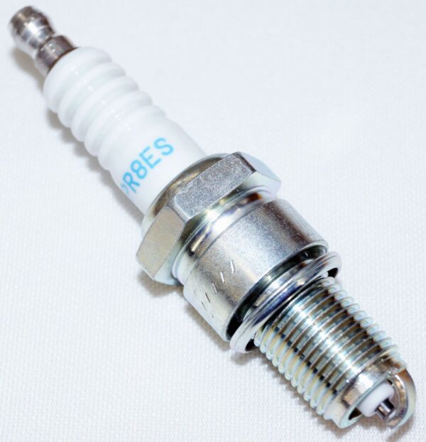 Genuine NGK 3923 BPR8ES Nickel Spark Plug - Image 6
