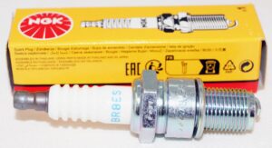 Genuine NGK 3961 Spark Plug Solid Tip BR8ES Kawasaki Polaris Yamaha Sea-Doo